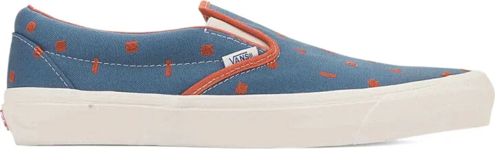 LX slip-on sneakers