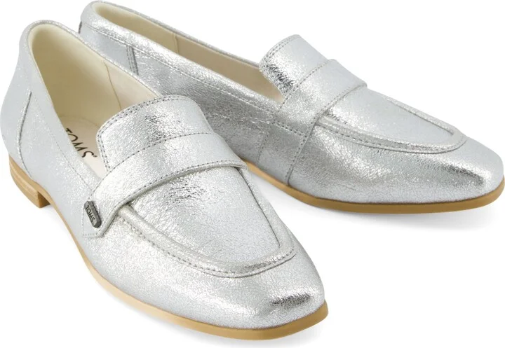 Lynette Silver Crinkle Leather Loafer Flat - Image 3
