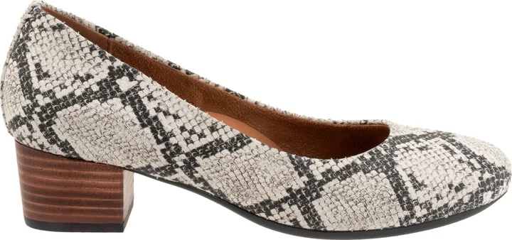 Lynn Pump - Image 3