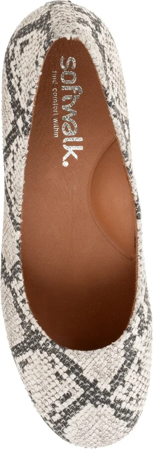 Lynn Pump - Image 5