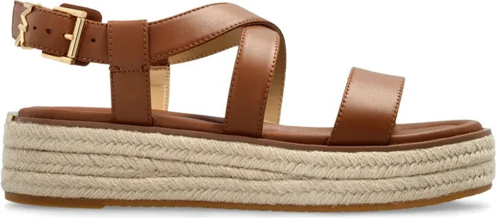 Lynn sandals