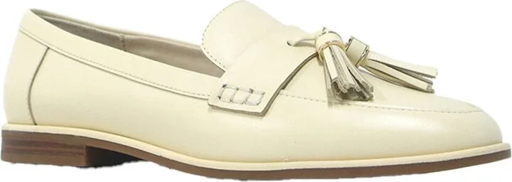 Lyra Lambs Leather Flat