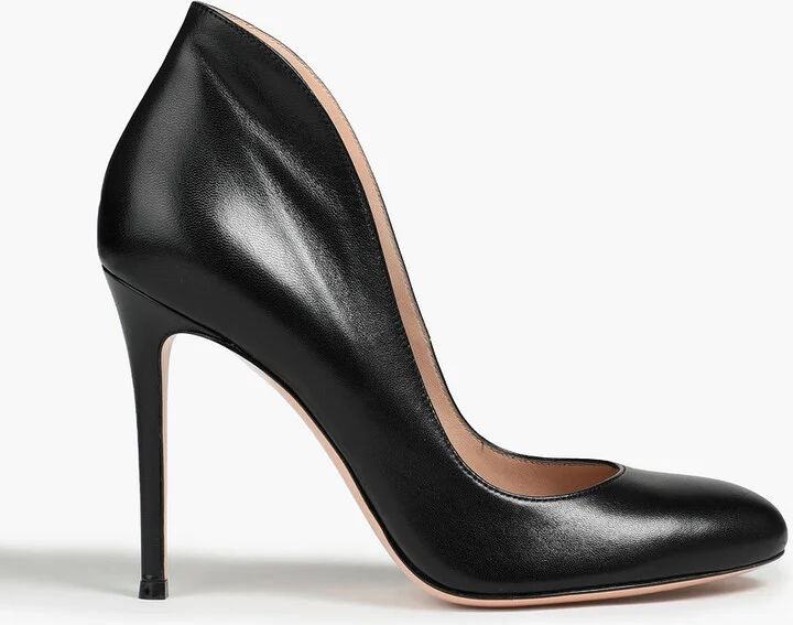 Lyra leather pumps
