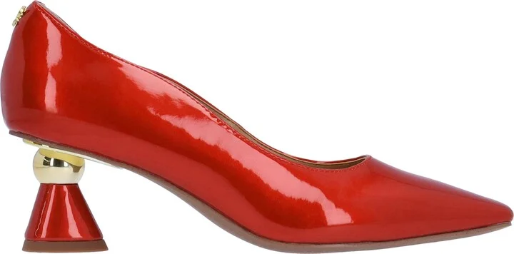 Lysandra Pump - Image 3
