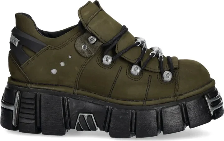 M-120N-C61 lace-up chunky sole trainers