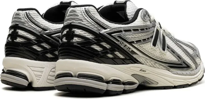 M1906 "Metallic Silver" sneakers - Image 3