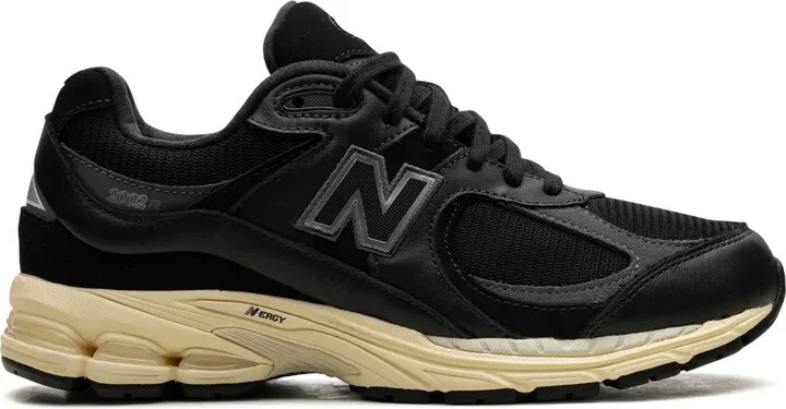 M2002R "Vintage Black White" sneakers