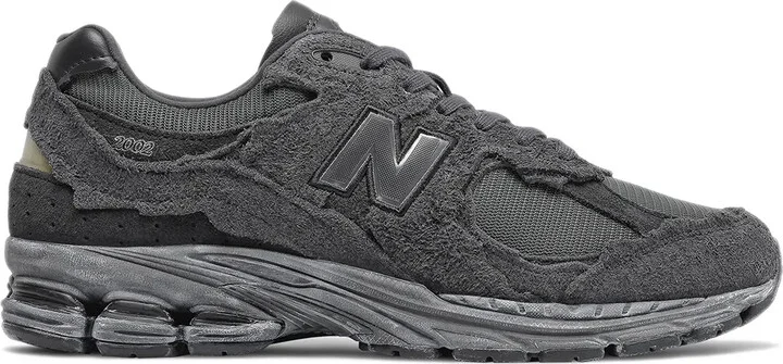 M2002RDB low-top sneakers