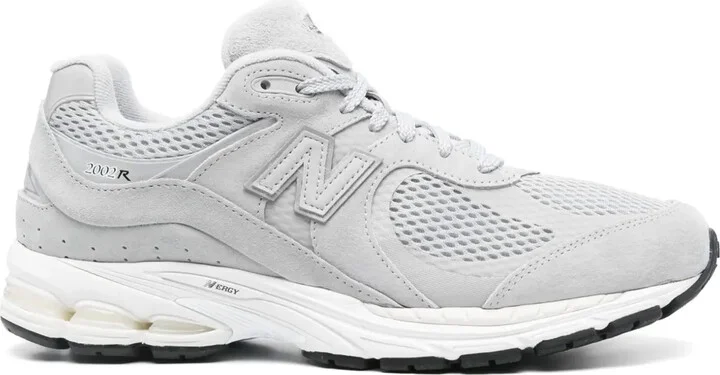 M2002W sneakers