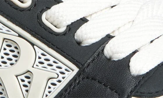 MA Quad Classic Low Sneaker - Image 7