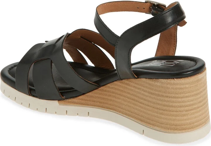 Mackenzie Wedge Sandal - Image 2
