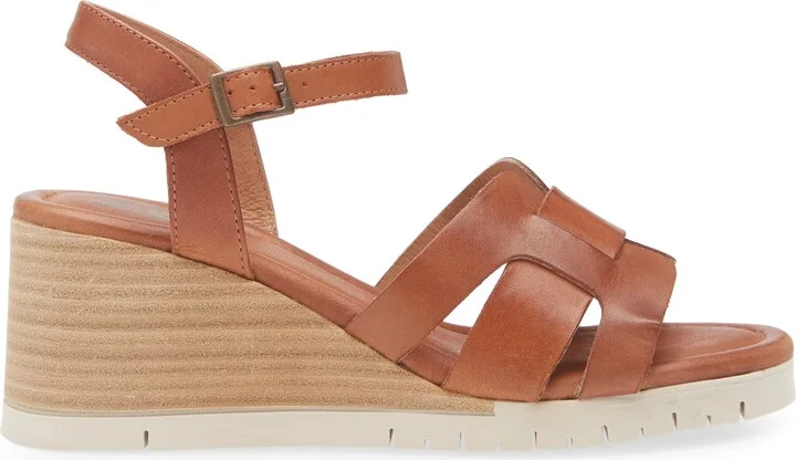 Mackenzie Wedge Sandal - Image 10