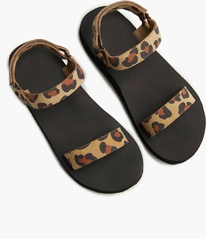 Macy Sandal In Leopard Print