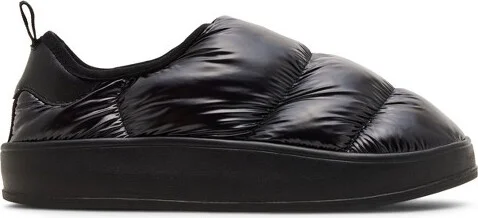 Madden Girl Comfy Puffer Slipper - - BLACK