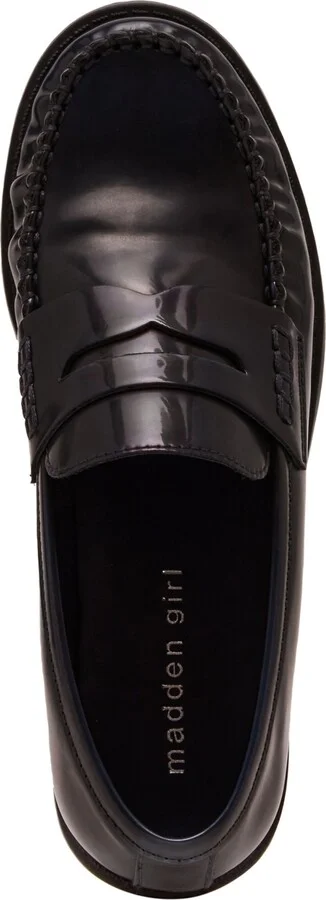 Madden Girl Prep Moc-Toe Tailored Loafer Flats - Image 4