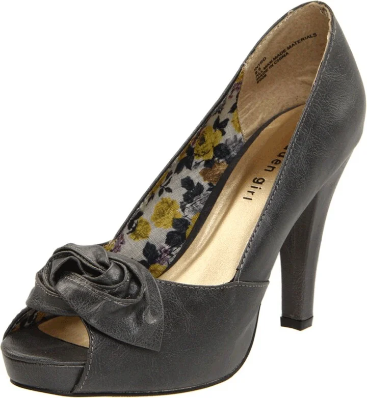 Madden Girl Women's Intro