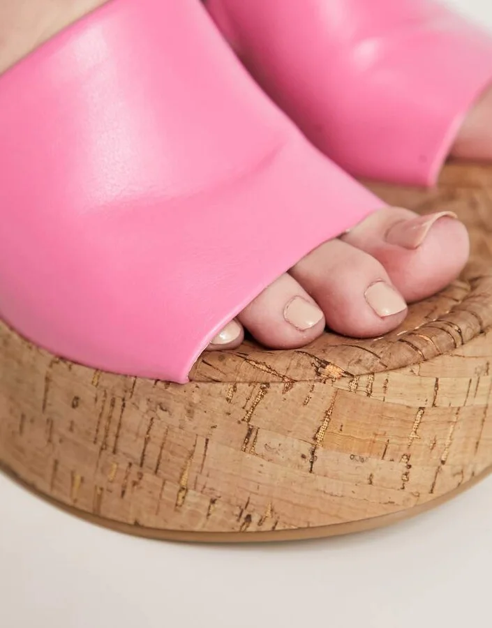 Madden Girl Zaharra cork platform sandal in hot pink - Image 4