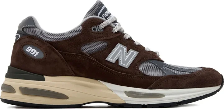 Made iIn UK 991v2 sneakers