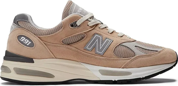 Made in UK 991v2 "Cuban Sand" sneakers