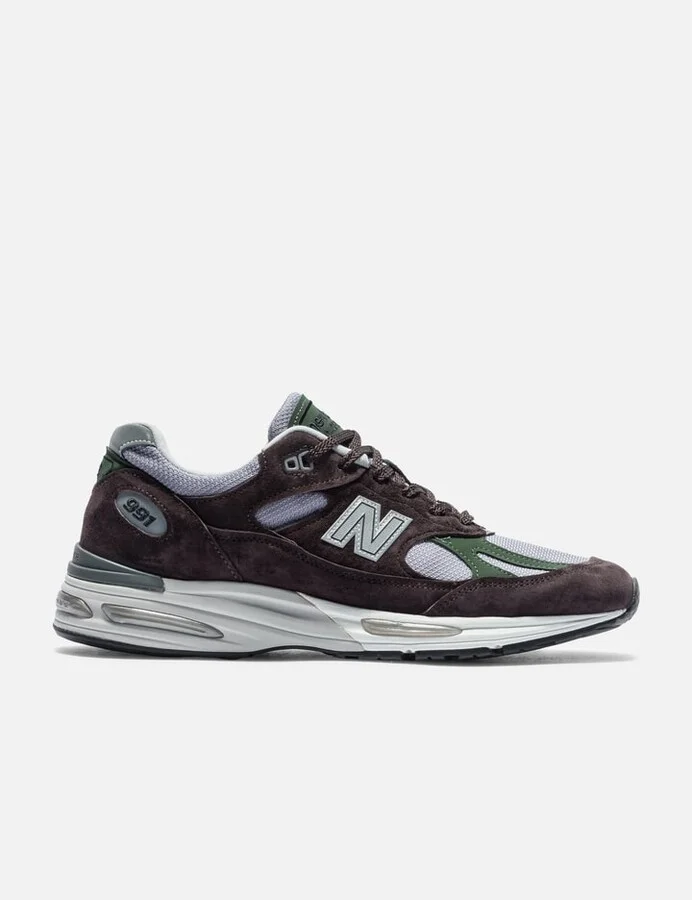 Made in UK 991v2