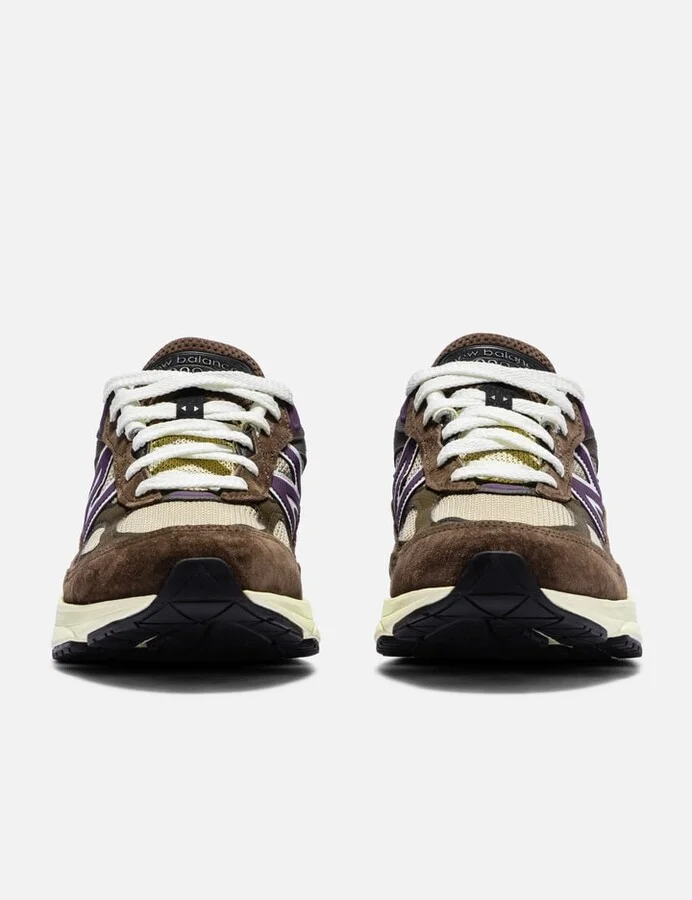 Made in USA 990 v6 - Image 2