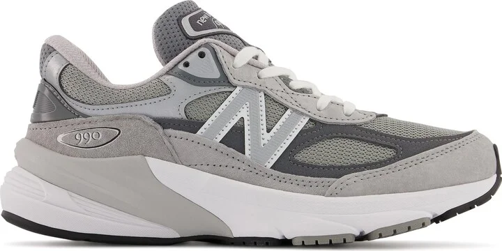 Made in USA 990 v6 Sneaker - Image 2