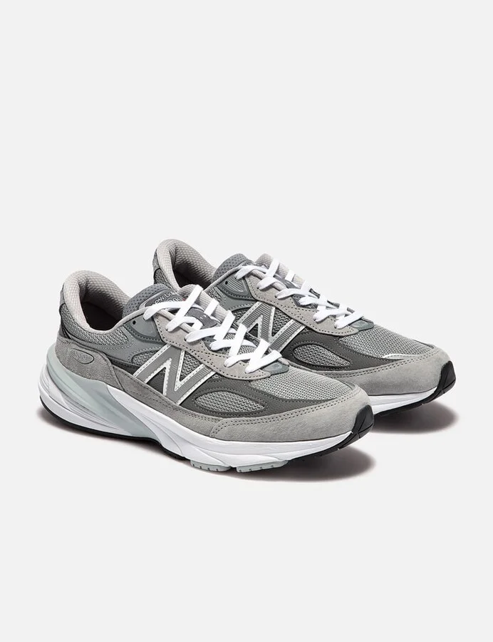 Made in USA 990V6 - Image 4