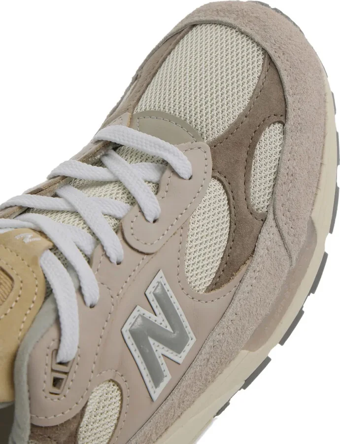 Made in USA 992 sneakers - Image 4