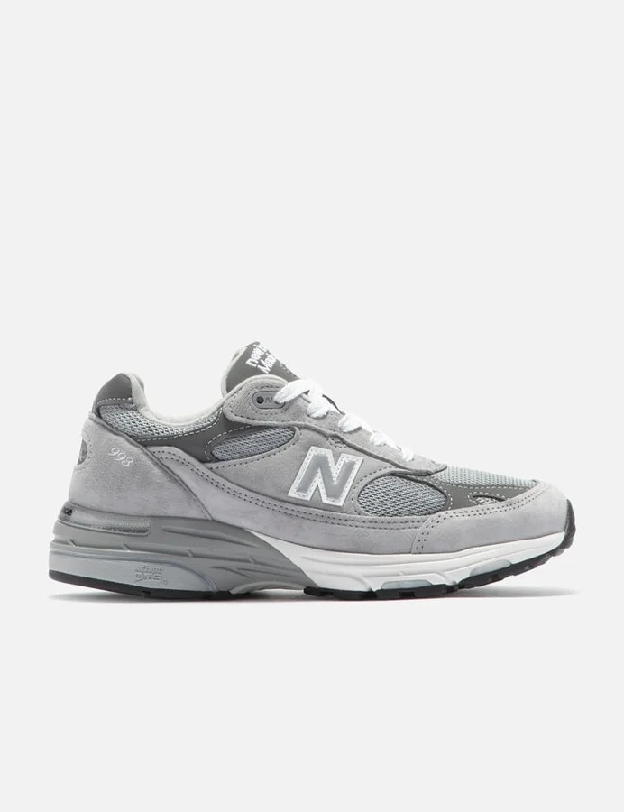 Grey > 灰色 > 그레이 > グレー