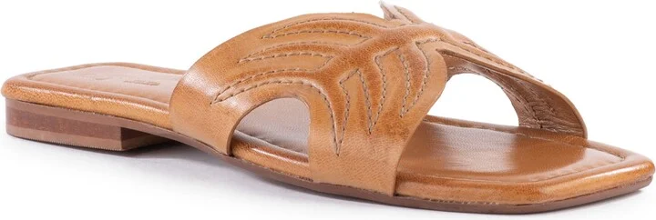 Tan