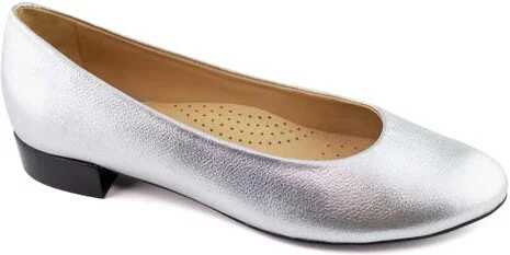 Madison Leather Flat