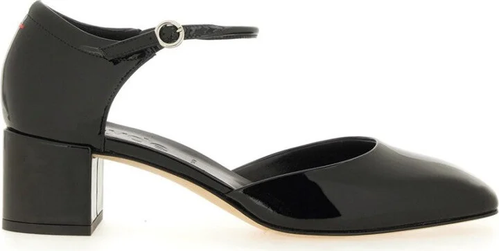 Magda" Pump