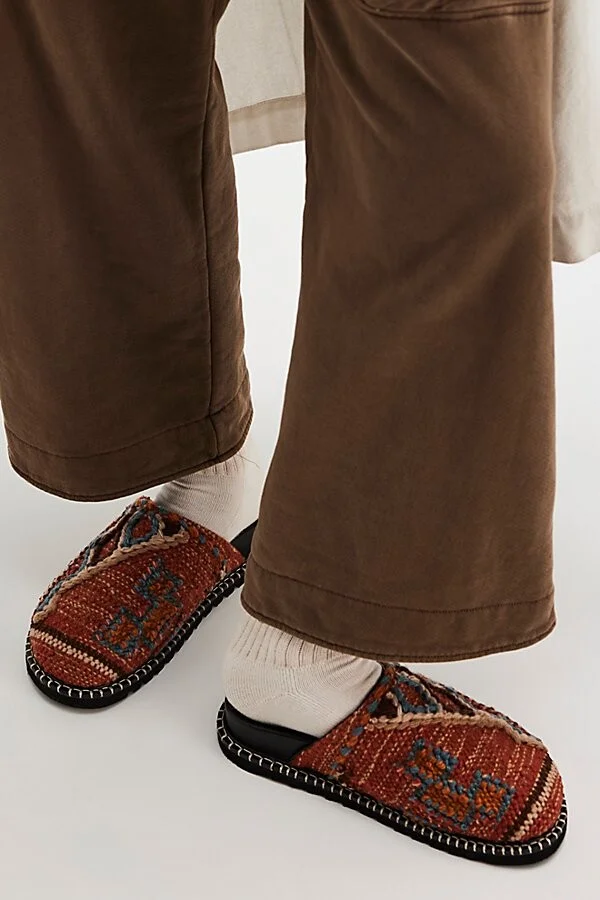 Magic Carpet Mules - Image 3