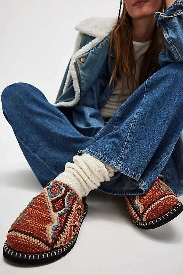 Magic Carpet Mules