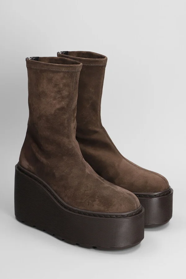 Magnifico 350 High Heels Ankle Boots In Brown Suede - Image 2