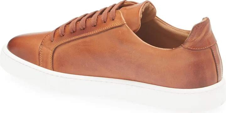 Magnifico Low Top Sneaker - Image 2