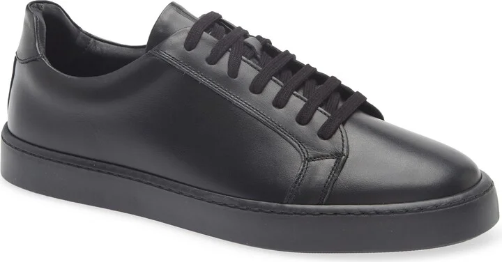 BLACK/ BLACK