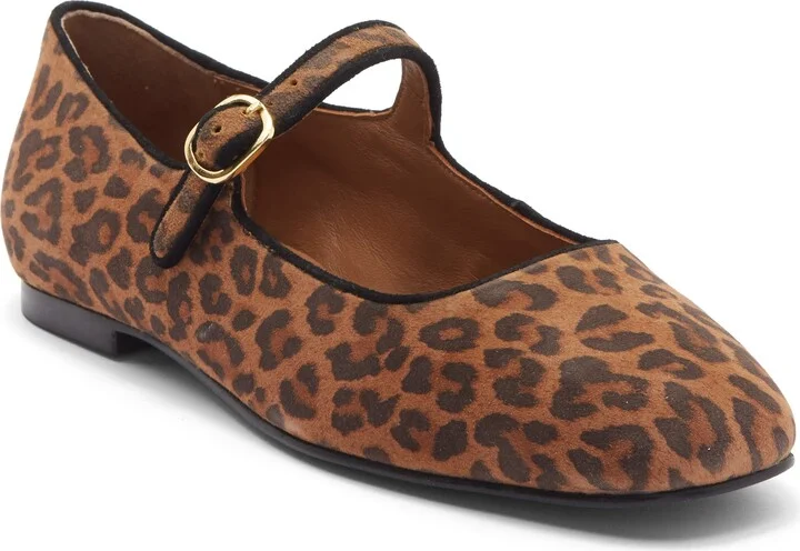 Magnolia Mary Jane Flat