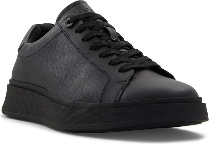 Magnus Sneaker