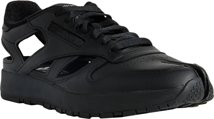 Maison Margiela X Reebok Man Sneakers - Image 4