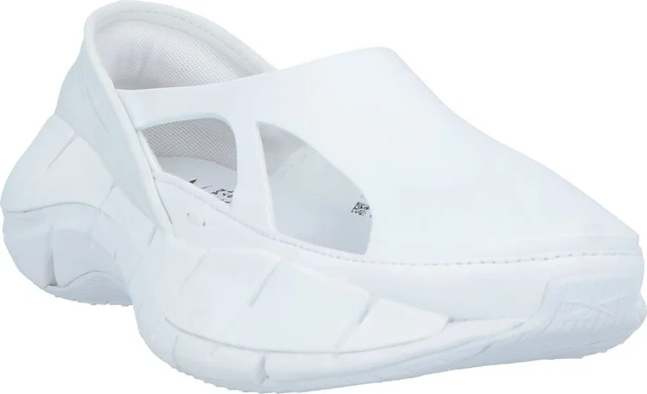 Maison Margiela X Reebok Woman Sneakers - Image 4