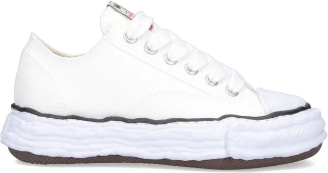 Maison Mihara Yasuhiro Round-Toe Lace-Up Sneakers