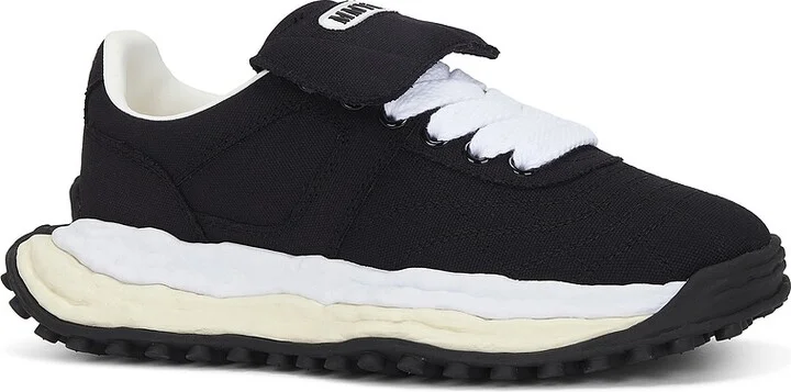 Maison MIHARA YASUHIRO Scott Original Sole Canvas Low-Top Sneaker in Black - Image 2