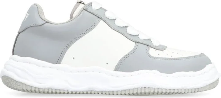 Maison Mihara Yasuhiro Wayne Leather Low-Top Sneakers