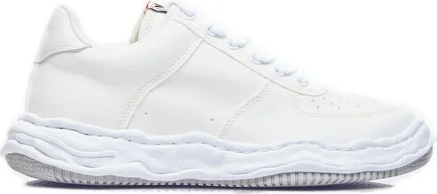 Maison Mihara Yasuhiro Wayne Low-Top Sneakers