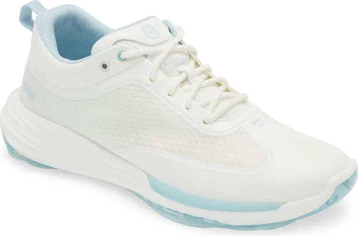 Mākena Golf Sneaker