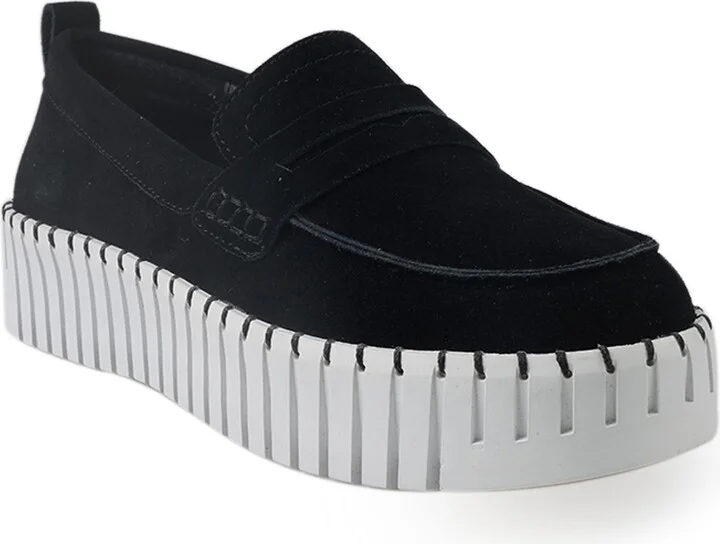 Makota Suede Loafer