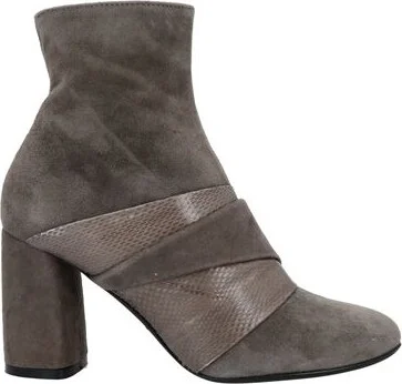 Malìparmi Woman Ankle boots