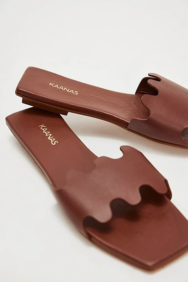Mallawi Slide Sandals