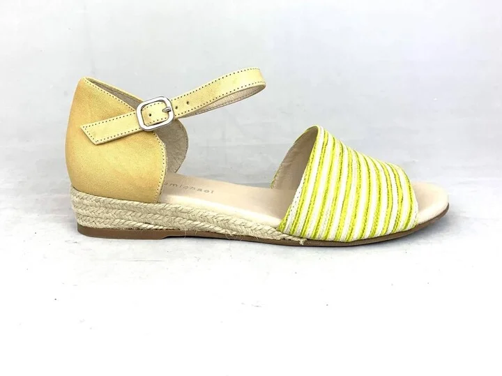 Malta Sandal In Yellow